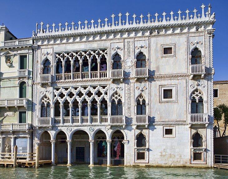 Exploration du Grand Canal à Venise : Attractions